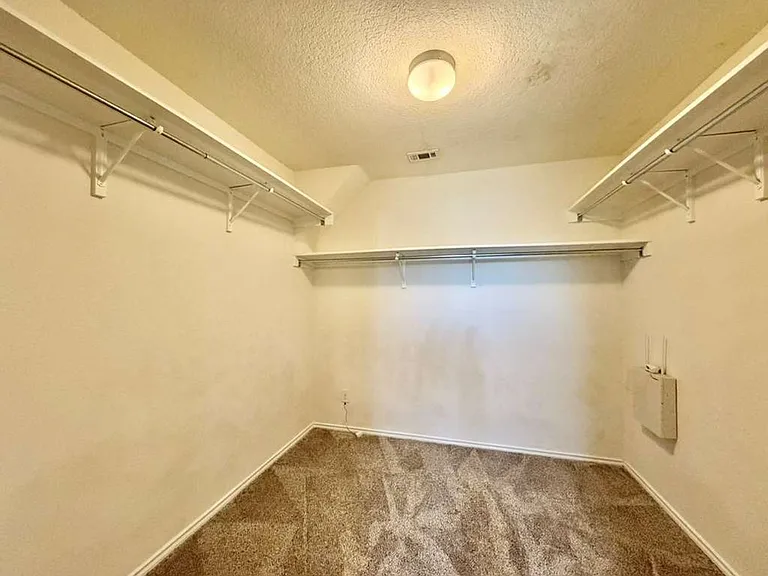9927 Tampke Fls — Photo 21