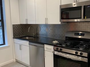 3118 34th St #NEW, Astoria, NY 11106