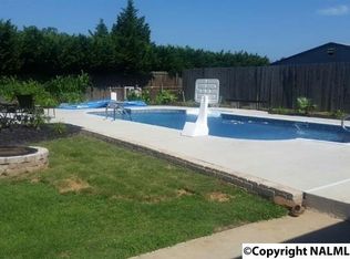 240 Cypress Dr, Decatur, AL 35603