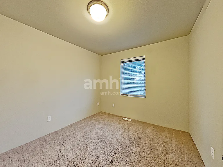 1825 189th Street Ct E — Photo 13
