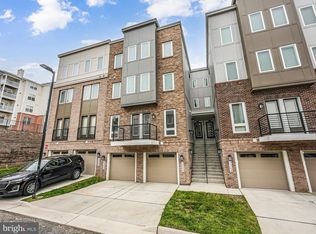 15594 Grade Line Pl UNIT 93, Woodbridge, VA 22191