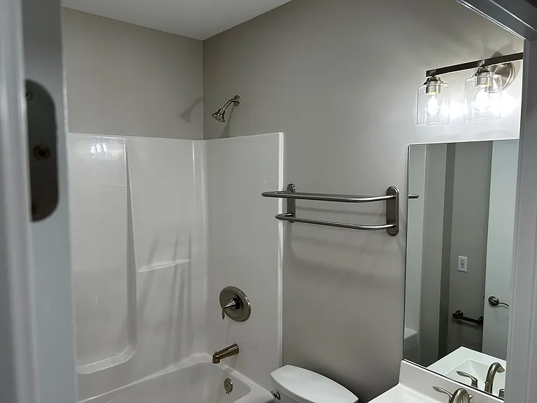 2964Enc_Bath_09252025