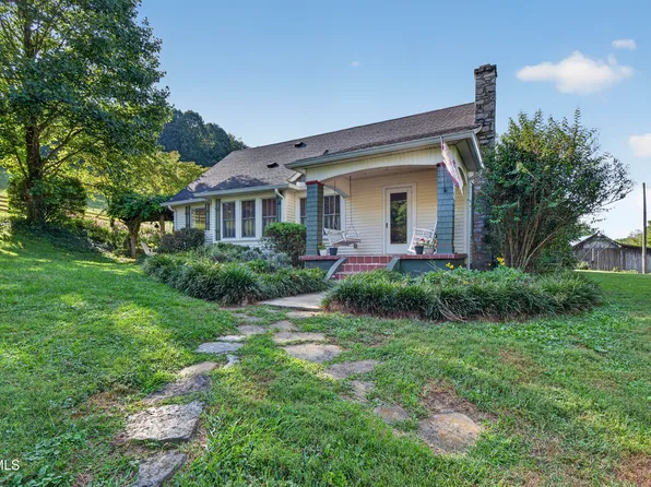 28450 Smyth Chapel Rd, Meadowview, VA 24361