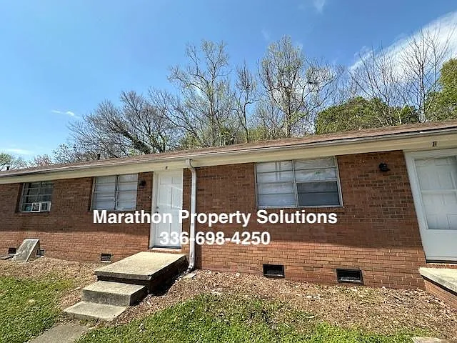 407 E Florida St #B — Photo 1