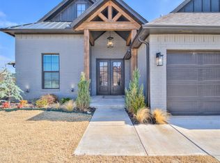 4512 Hidalgo Ave, Mustang, OK 73064