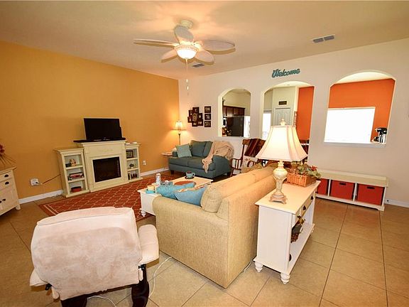 5th image of 545 Juniper Springs Dr