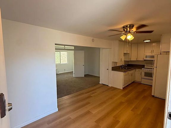 2nd image of 4310 54th St APT 209