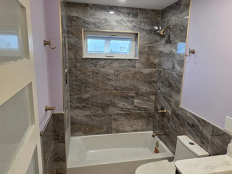328 E Chester St #2 — Photo 15