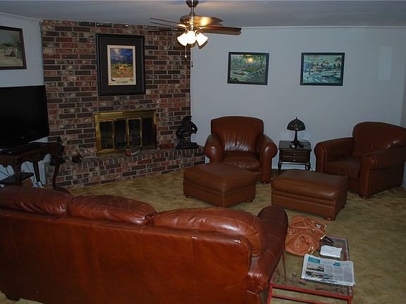 3rd image of 503 Turtle Creek Dr