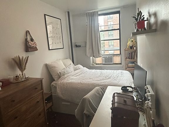 4th image of 200 9th Ave APT 2A