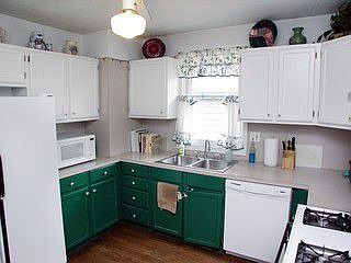 3rd image of 218 N Warwick Ave