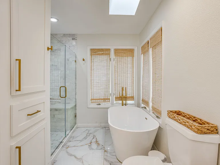 2541 Walsh Ct — Photo 25