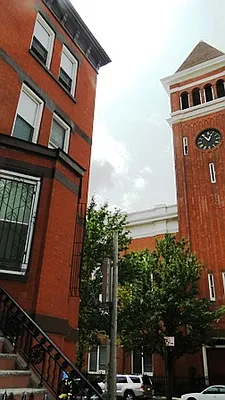 Rented by Elite NY Holdings | media 72