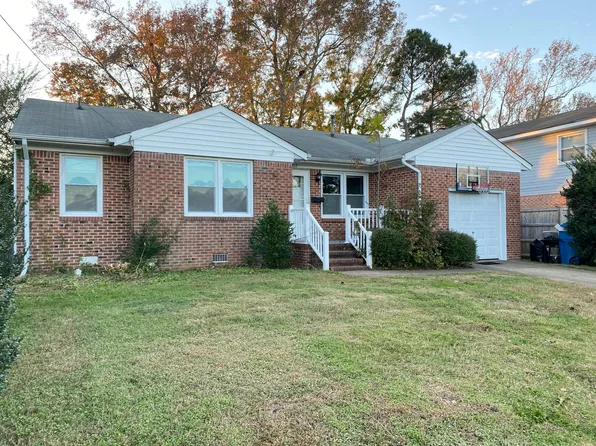 817 Hilltop Rd, Virginia Beach, VA 23454