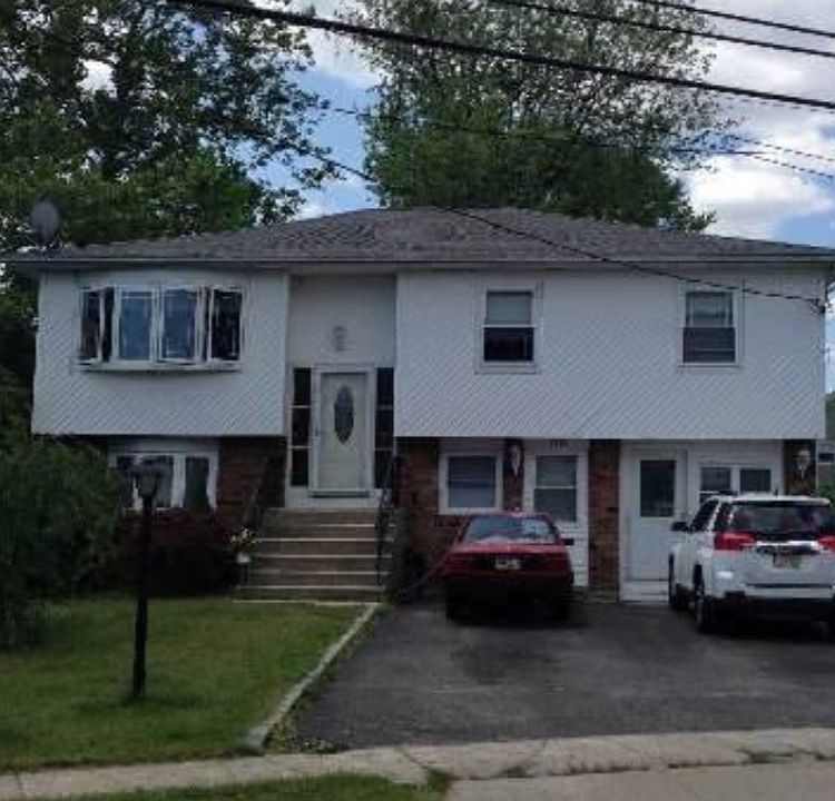 1st image of 1518 Lakeshore Dr
