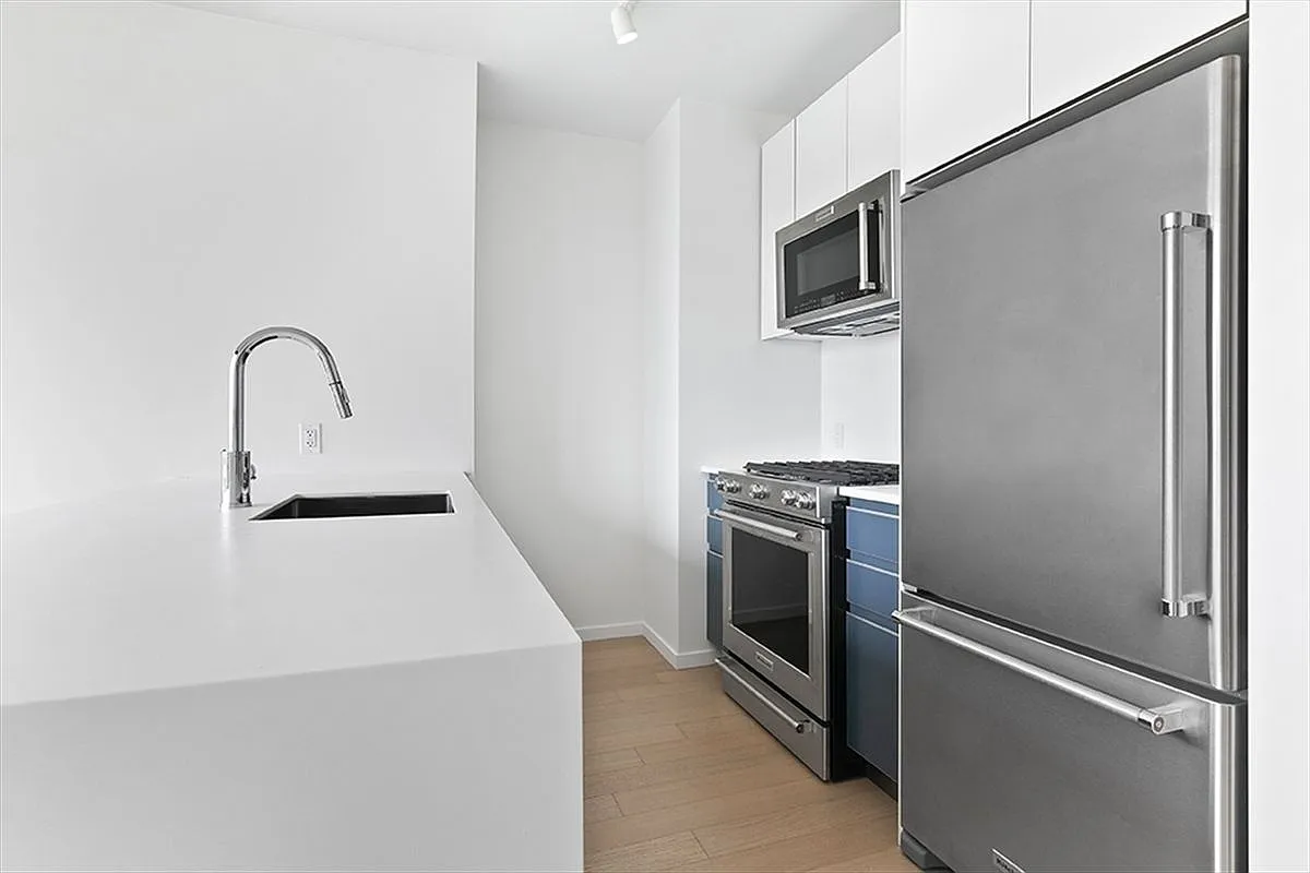 415 Red Hook Lane — Photo 3