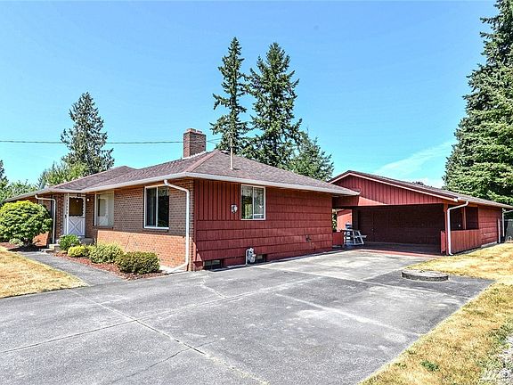 4th image of 4723 80th St NE