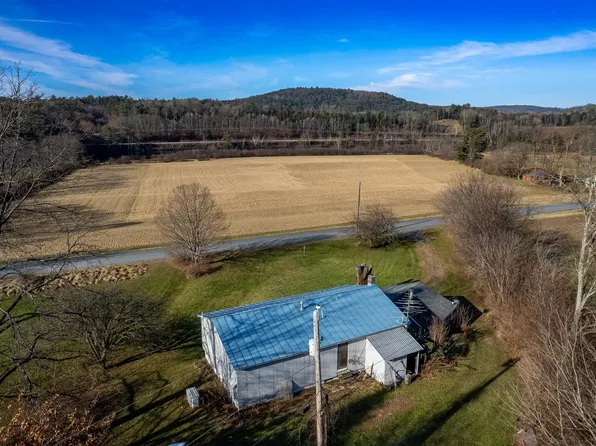 82 River Road, Lyme, NH 03768