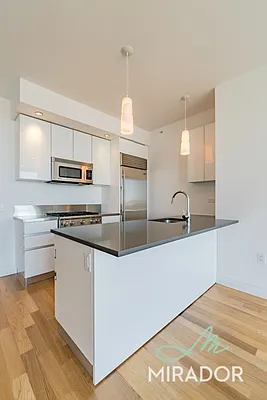 Rented by Mirador Real Estate | media 26