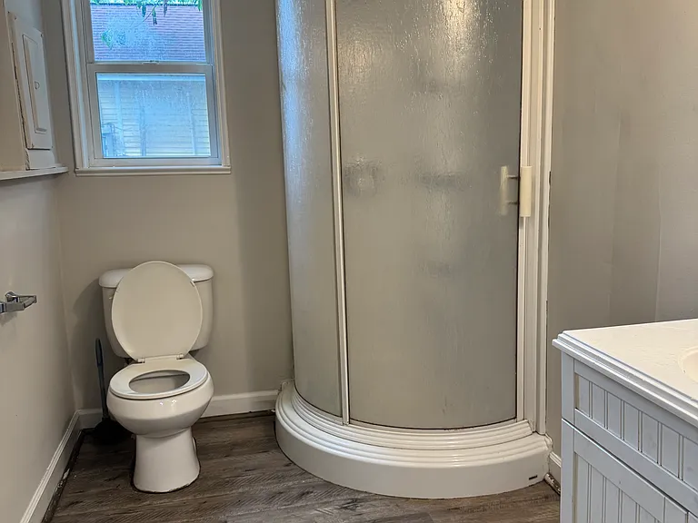 748 Maryland St — Photo 17