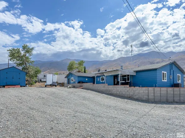 220 Pamela Dr, Walker Lake, NV 89415
