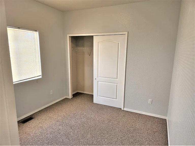 796 Ridgebury Pl — Photo 7