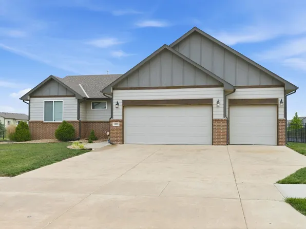 830 E Freedom St, Derby, KS 67037
