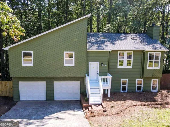 1047 Summer Hill Ct NW, Acworth, GA 30102