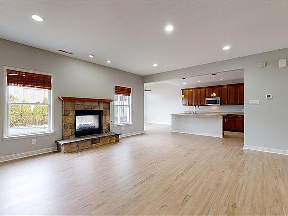 4th image of 11238 N Trapunto Ln