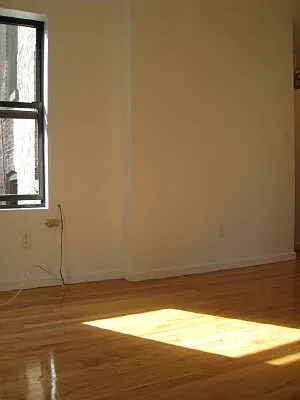 Rented by Tower Brokerage | media 4