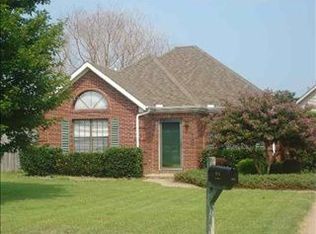 1802 Murray Creek Dr, Jonesboro, AR 72405