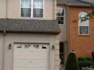397 Hamilton Dr, Harleysville, PA 19438