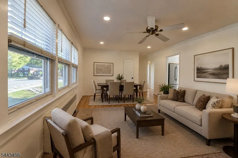 2 bed, 1.0 bath, $2,650 — Photo 4