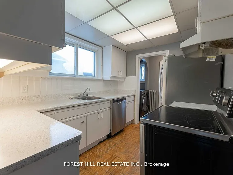 6 Park Hill Rd — Photo 4