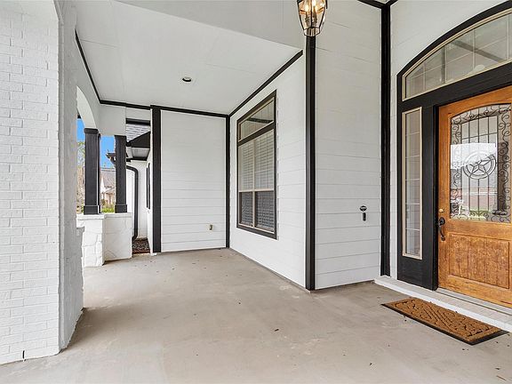 5th image of 10004 Summer Ridge Ln