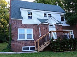 2624 Saint Marys Ave, Hannibal, MO 63401