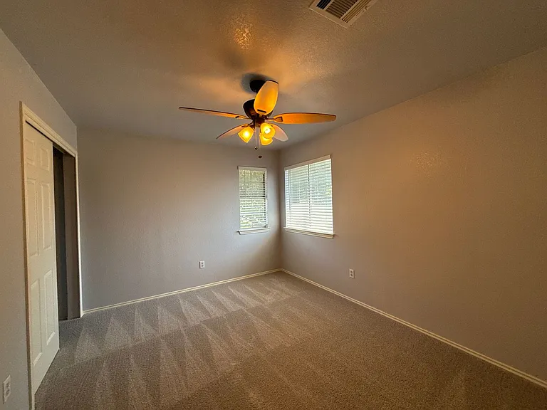14704 Noya Dr — Photo 19