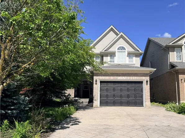 15 Gees Way, Cambridge, ON N3C 4M5