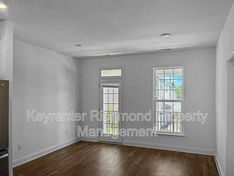 13801 Randolph Pond Ln — Photo 10
