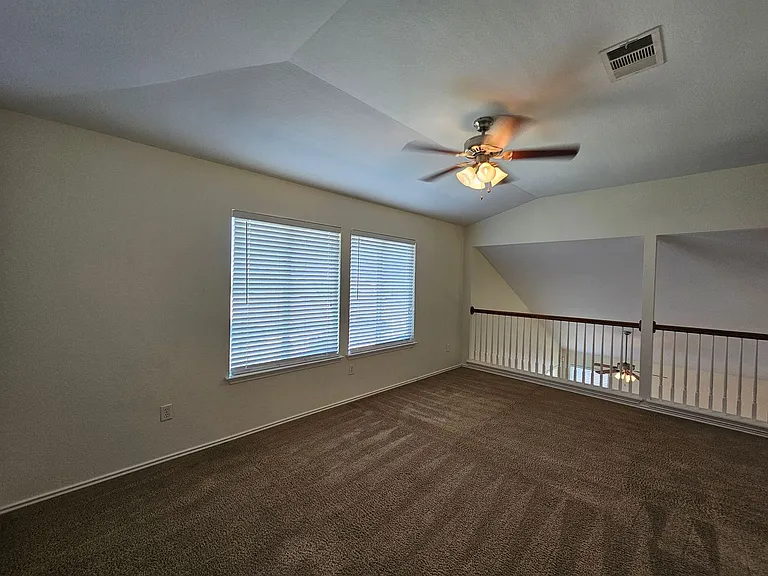 5311 Bridgewood Dr — Photo 17