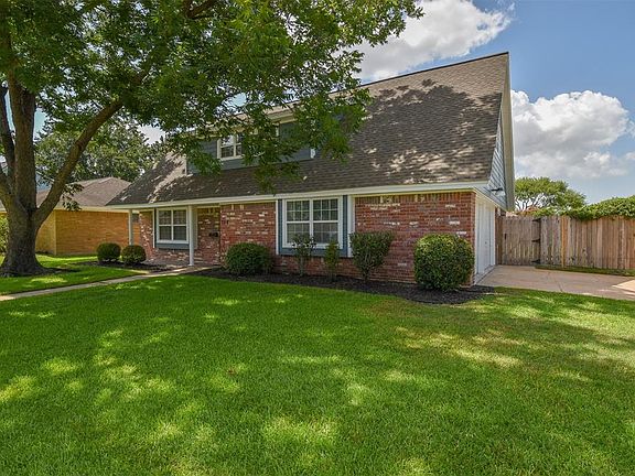 3rd image of 758 E Lambuth Ln