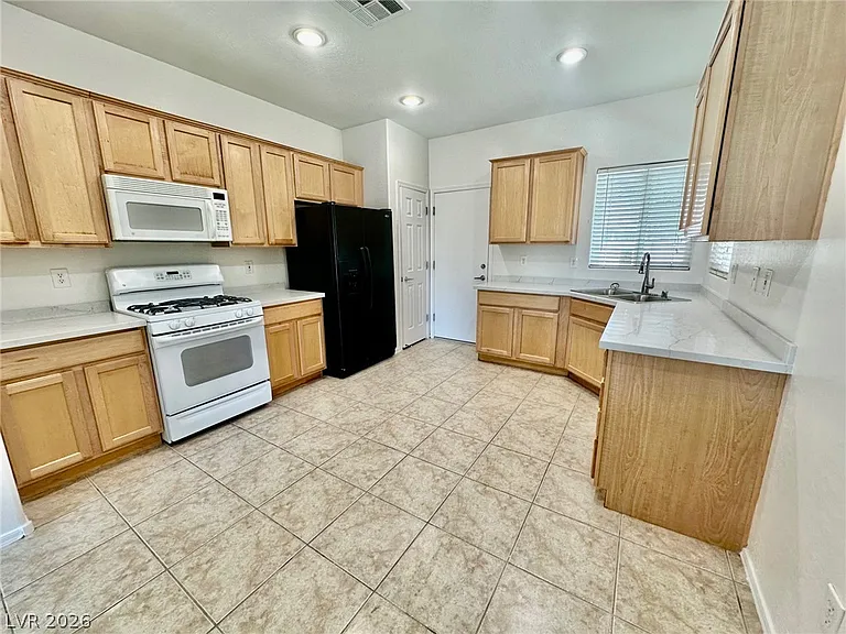 3029 Frigate Way #0 — Photo 4