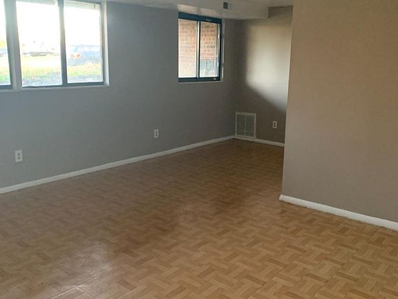 2nd image of 2845 Glenaire Dr #A