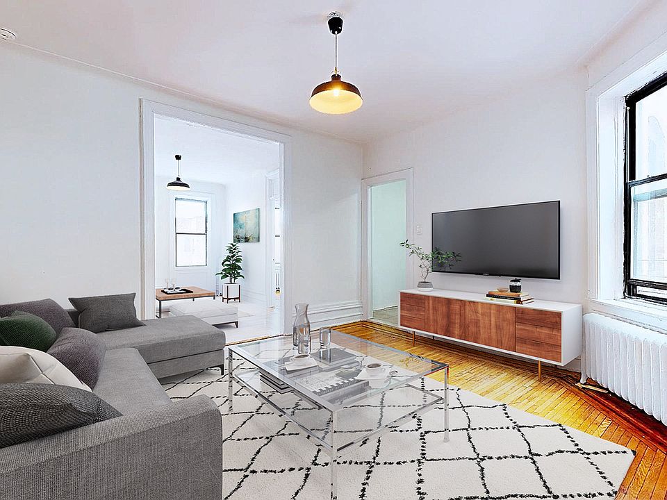 1st image of 256 Seaman Ave #D3