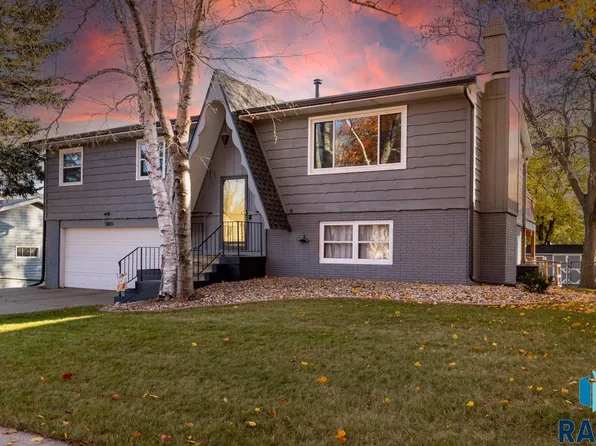 5805 W 36th St, Sioux Falls, SD 57106