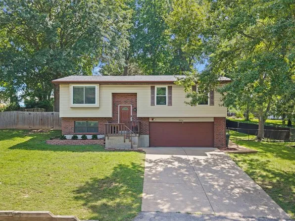 2834 Tommy Dr, Arnold, MO 63010