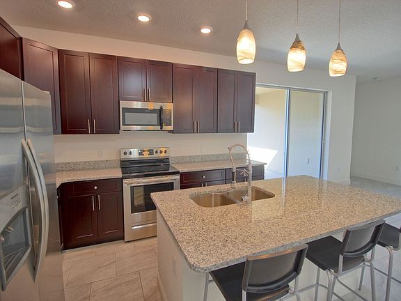 5th image of 5054 Marina Dr