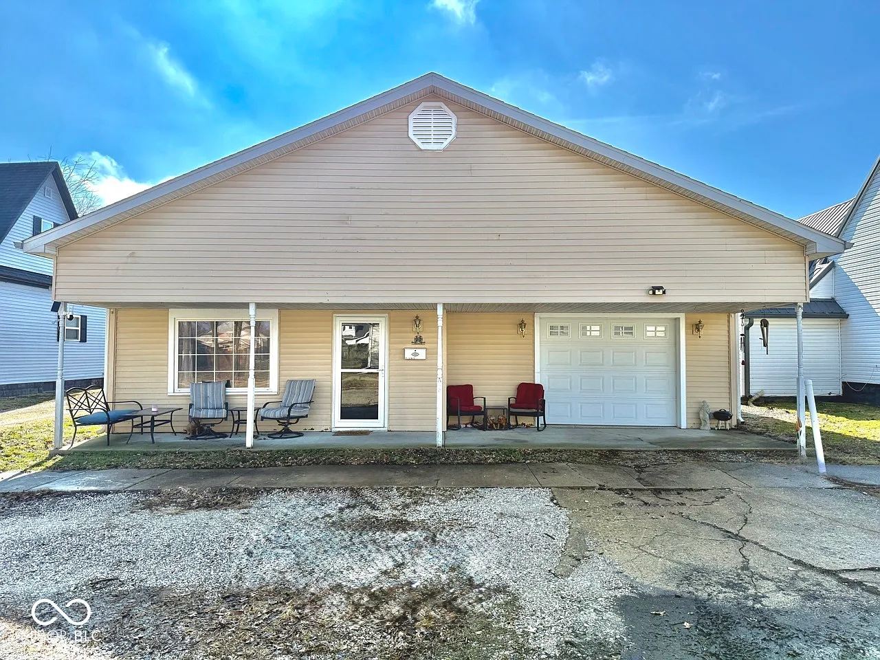 169 F St NE photo 1