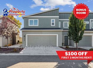 5744 Cherry Ln, Nampa, ID 83687