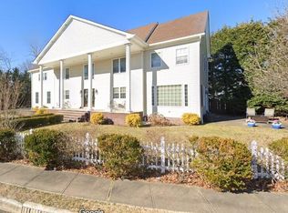 715 Ashley Ave, Brielle, NJ 08730